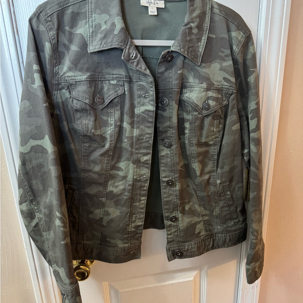 Style and Co jacket - Picture 8 of 9